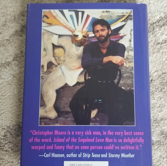 Island of the Sequined Love Nun - Picture 5 of 8